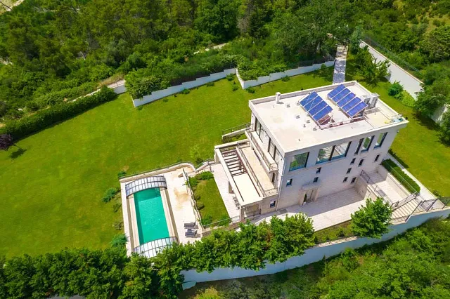 Unique Villa in Tivat — photo 12